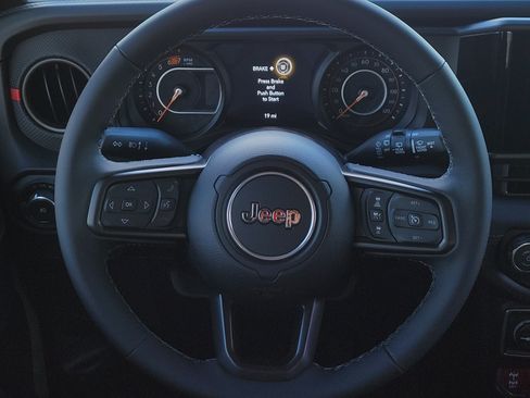 New 2026 Jeep Wrangler Unlimited Rubicon image 12