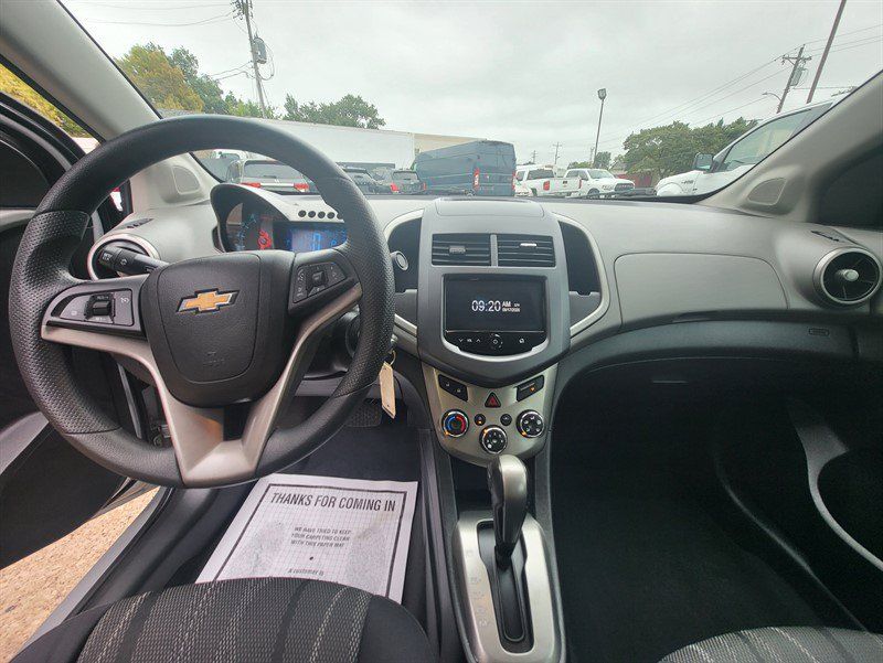 Used 2013 Chevrolet Sonic LT w/ Wheels and Fog Lamp Package FWD image 13