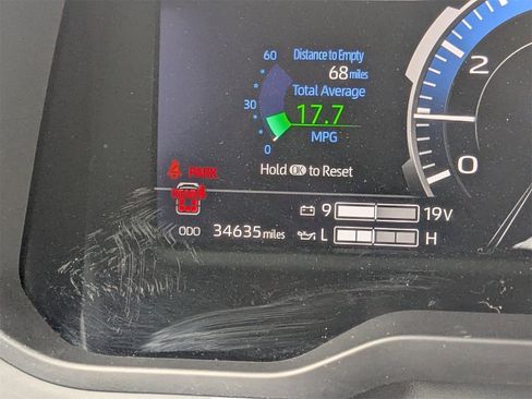 Used 2024 Toyota Sequoia Platinum image 32