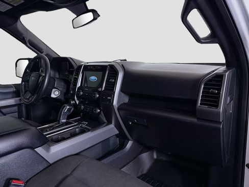 Used 2018 Ford F150 XLT w/ Equipment Group 302A Luxury AWD/4WD image 25