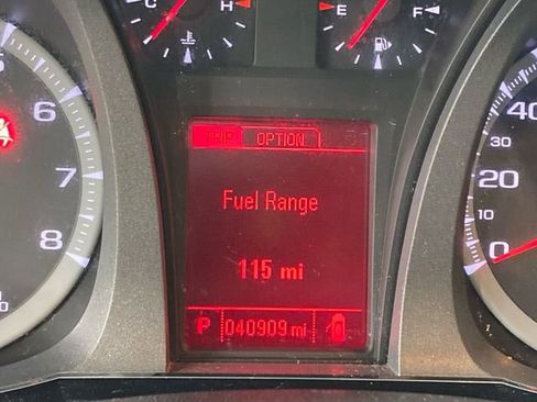 Used 2017 GMC Terrain SLT image 12