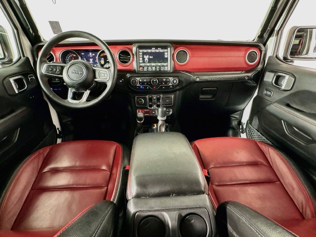 Used 2023 Jeep Wrangler Unlimited Rubicon 4xe AWD/4WD image 32