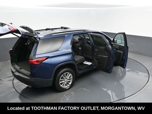 Used 2023 Chevrolet Traverse LT AWD/4WD image 28