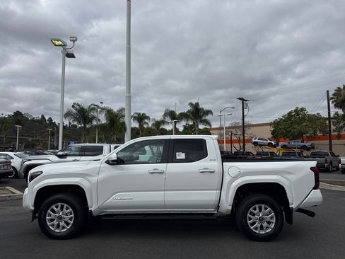 New 2026 Toyota Tacoma SR5 RWD image 4