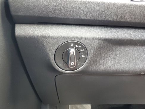 Used 2024 Volkswagen Jetta S image 28