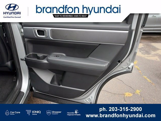 Used 2026 Hyundai Santa Fe SE AWD/4WD image 9