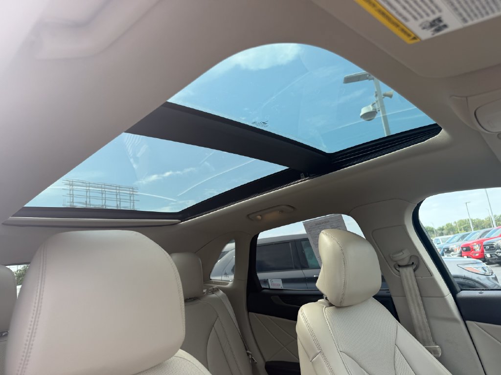 Used 2019 Lincoln MKC Reserve w/ MKC Climate Package AWD/4WD image 20