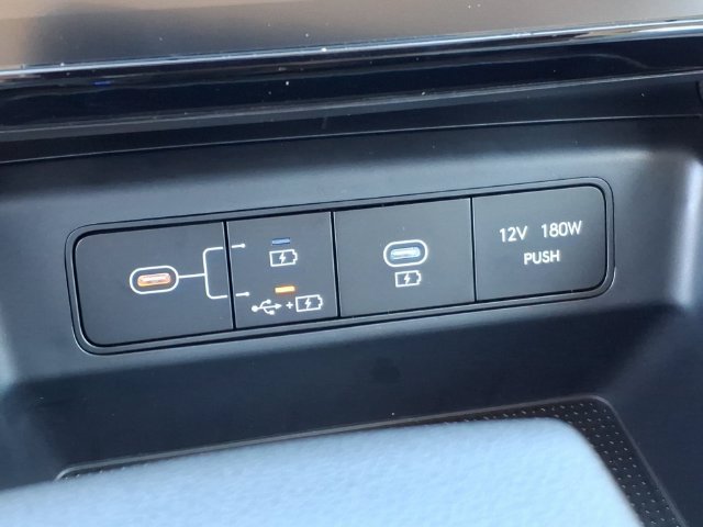 New 2026 Hyundai Tucson SEL Plus FWD image 11