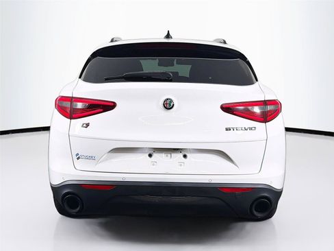 Used 2019 Alfa Romeo Stelvio AWD w/ Nero Edizione image 10