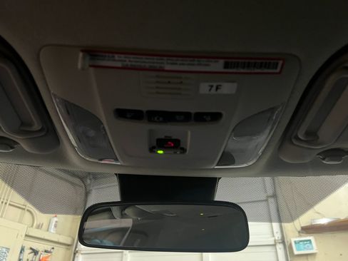 Used 2022 Toyota Corolla LE w/ LE Convenience Package FWD image 21