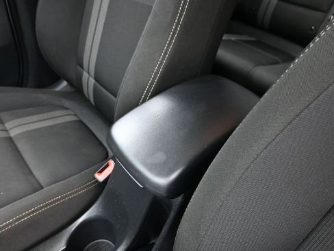 Certified 2023 Hyundai Venue SEL FWD image 13