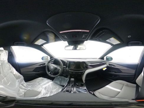 New 2026 Toyota Camry SE image 33