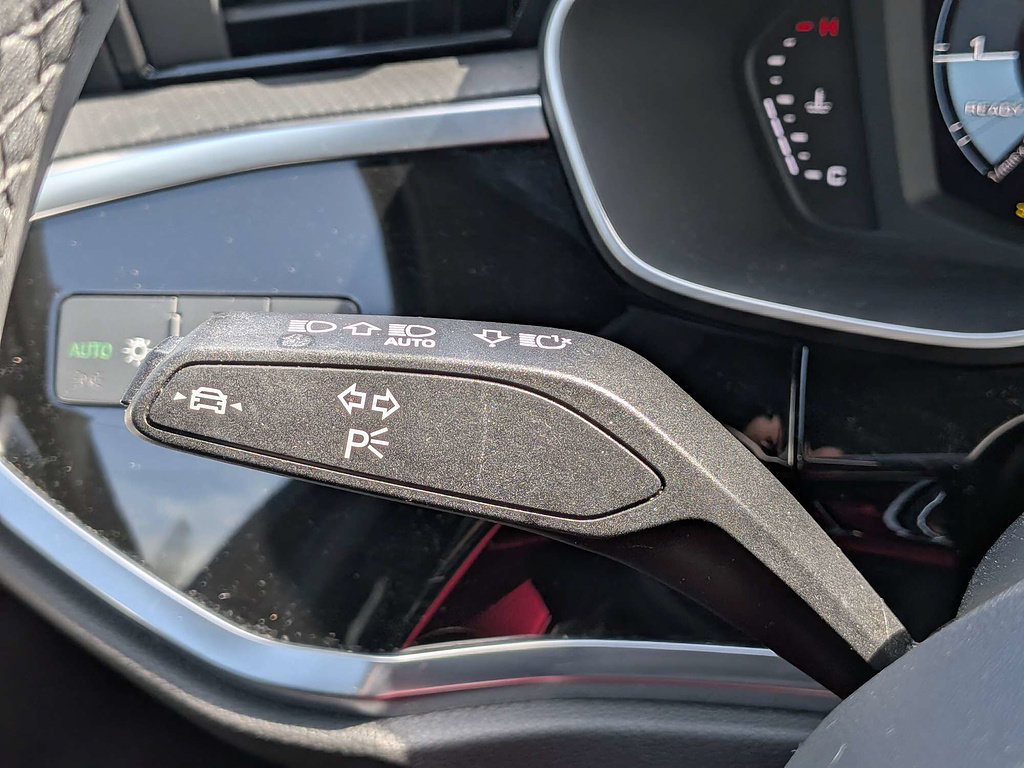 Used 2025 Audi Q3 2.0T Premium AWD/4WD image 28