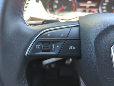 Used 2022 Audi Q5 2.0T Premium w/ Convenience Package image 21