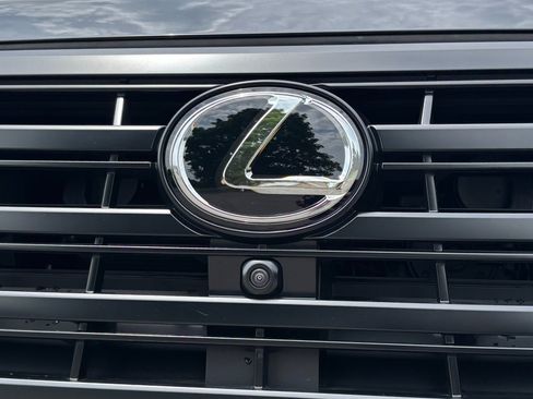 Used 2026 Lexus GX 550 w/ Accessory Package (2T) AWD/4WD image 19