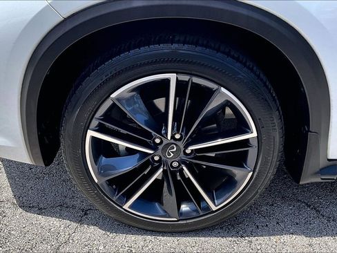 Used 2023 INFINITI QX50 Sport AWD/4WD image 11