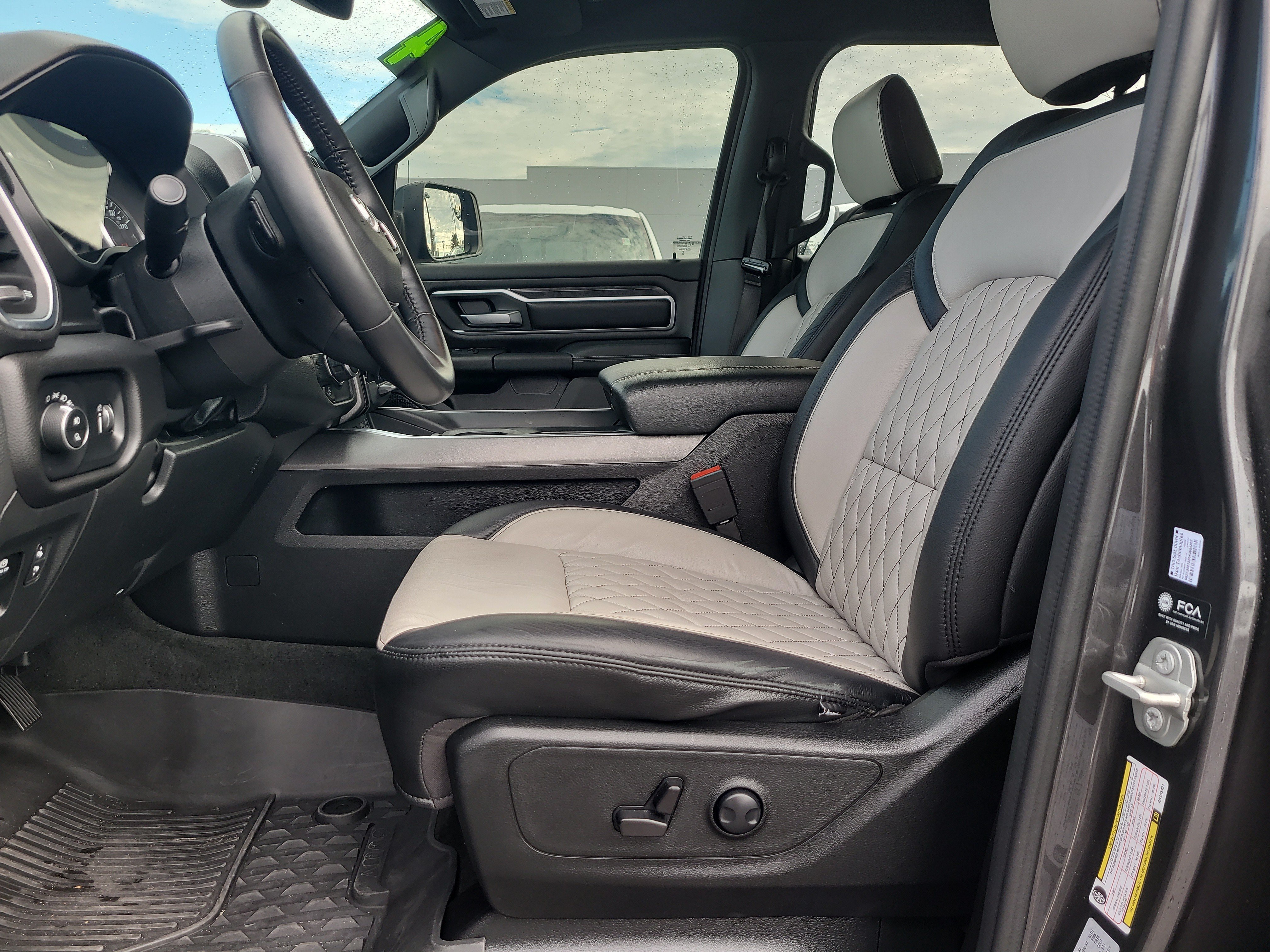 Used 2024 RAM 1500 Big Horn RWD image 18