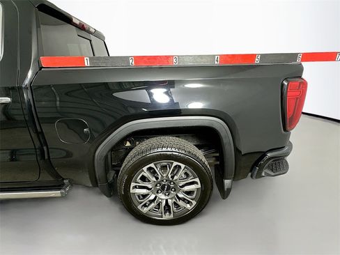 Used 2022 GMC Sierra 1500 Denali w/ Technology Package image 35