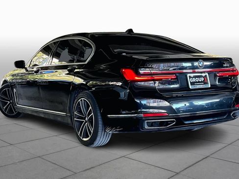 Used 2021 BMW 750i xDrive 750i xDrive w/ Luxury Rear Seating Package image 11