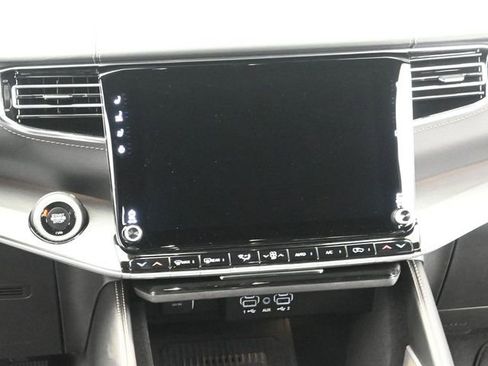 New 2026 Jeep Grand Wagoneer Limited AWD/4WD image 28