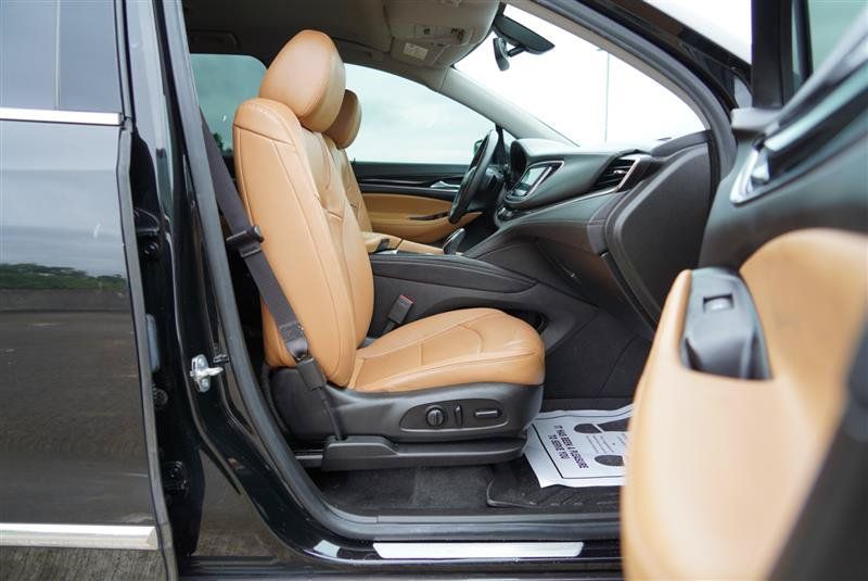 Used 2020 Buick Enclave Essence FWD image 68