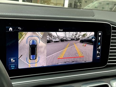 Used 2024 Mercedes-Benz GLS 450 4MATIC image 21