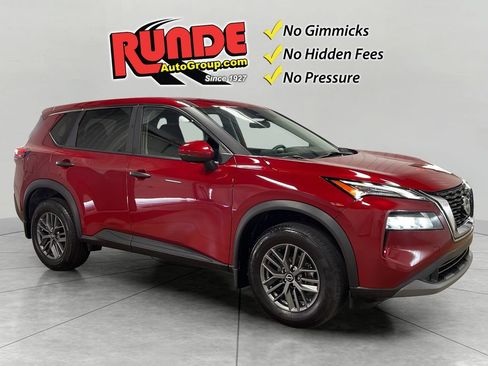 Used 2023 Nissan Rogue S AWD/4WD image 8