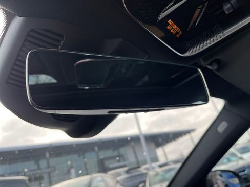 Certified 2025 Mercedes-Benz C 300 4MATIC Sedan image 24