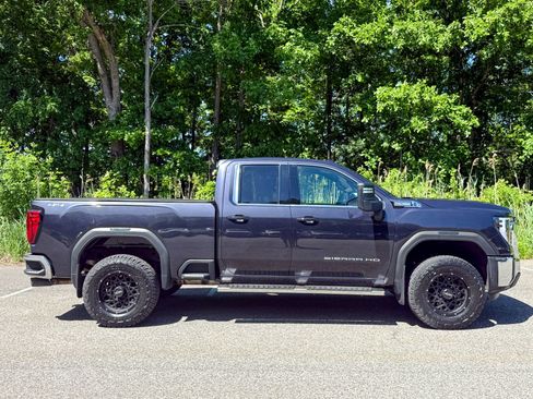 Used 2024 GMC Sierra 2500 SLE w/ SLE Value Package; AWD/4WD image 9