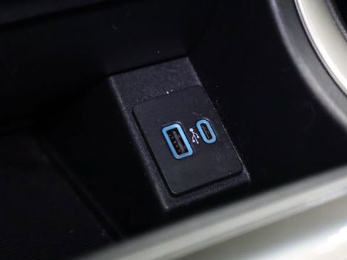 Used 2024 Ford Edge SEL image 22