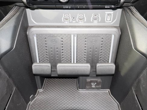 New 2026 RAM 3500 Limited AWD/4WD image 25