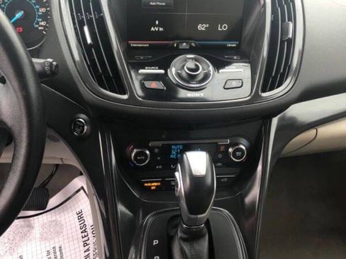 Used 2015 Ford Escape Titanium image 7