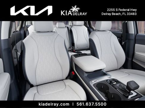 New 2026 Kia Carnival SX image 15