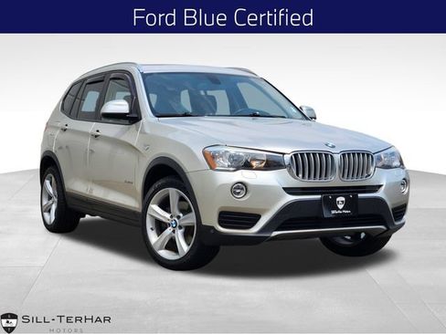 Used 2017 BMW X3 sDrive28i RWD image 1