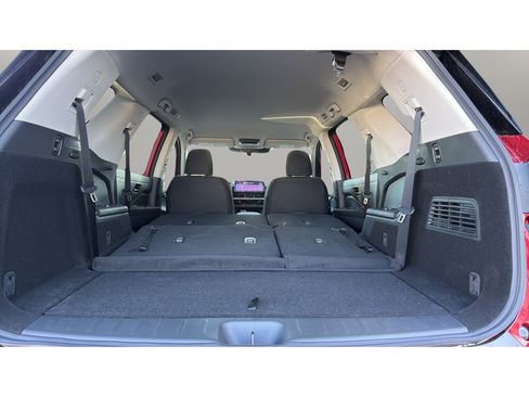 New 2026 Nissan Pathfinder SV AWD/4WD image 18