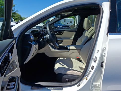 Certified 2026 Mercedes-Benz C 300 4MATIC Sedan image 13
