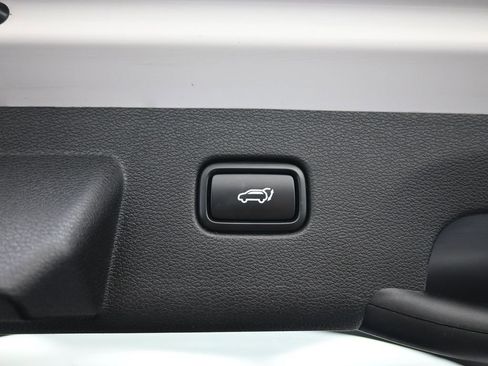 Certified 2023 Kia Sportage SX AWD/4WD image 24
