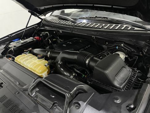 Used 2019 Lincoln Navigator Reserve AWD/4WD image 28
