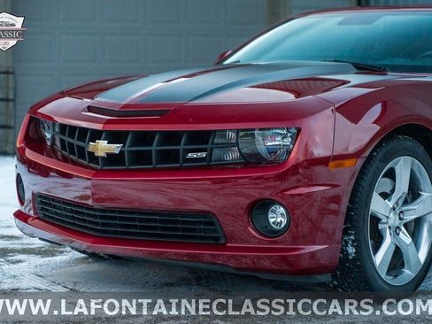 Used 2010 Chevrolet Camaro SS image 17