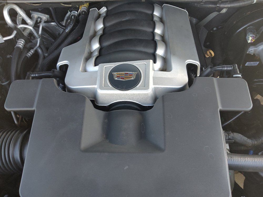 Used 2019 Cadillac Escalade Luxury RWD image 30