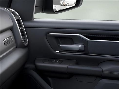 New 2026 RAM 1500 4x4 Crew Cab image 26