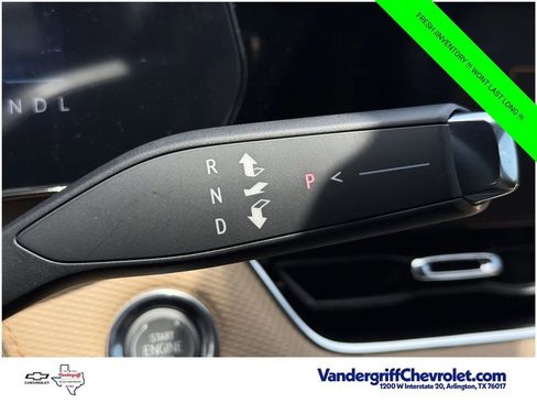 New 2026 Chevrolet Equinox ACTIV w/ Convenience Package III FWD image 18