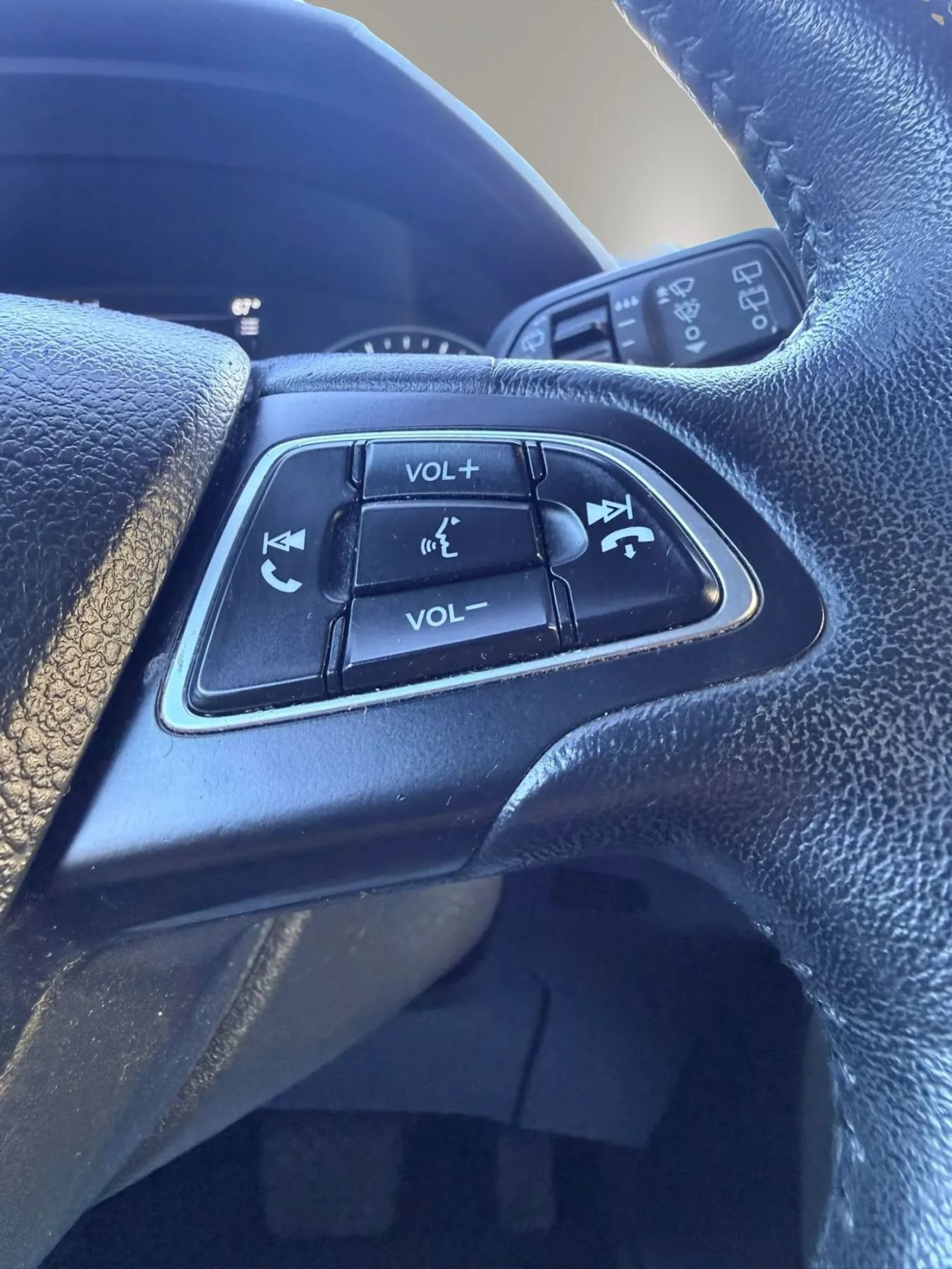 Used 2018 Ford EcoSport Titanium AWD/4WD image 16