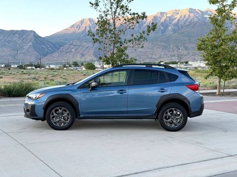 Used 2023 Subaru Crosstrek 2.5i Sport AWD/4WD image 6