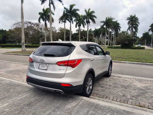 Used 2013 Hyundai Santa Fe Sport FWD image 17