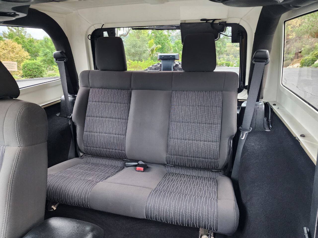Used 2011 Jeep Wrangler Sahara w/ Dual Top Group AWD/4WD image 27