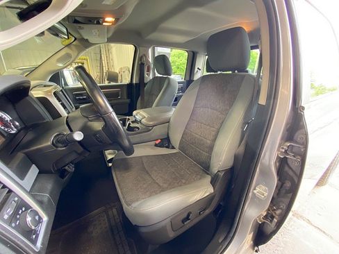 Used 2019 RAM 1500 Big Horn AWD/4WD image 26
