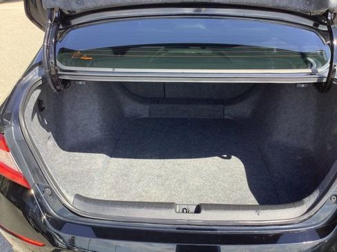 Used 2018 Honda Accord Touring image 20