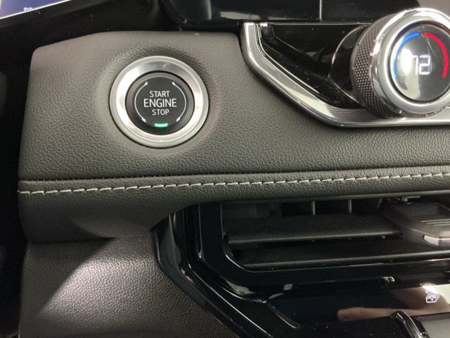 Used 2024 Chevrolet Colorado LT w/ LT Convenience Package III AWD/4WD image 24