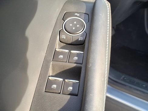 Certified 2022 Ford Mustang Mach-E Select image 21